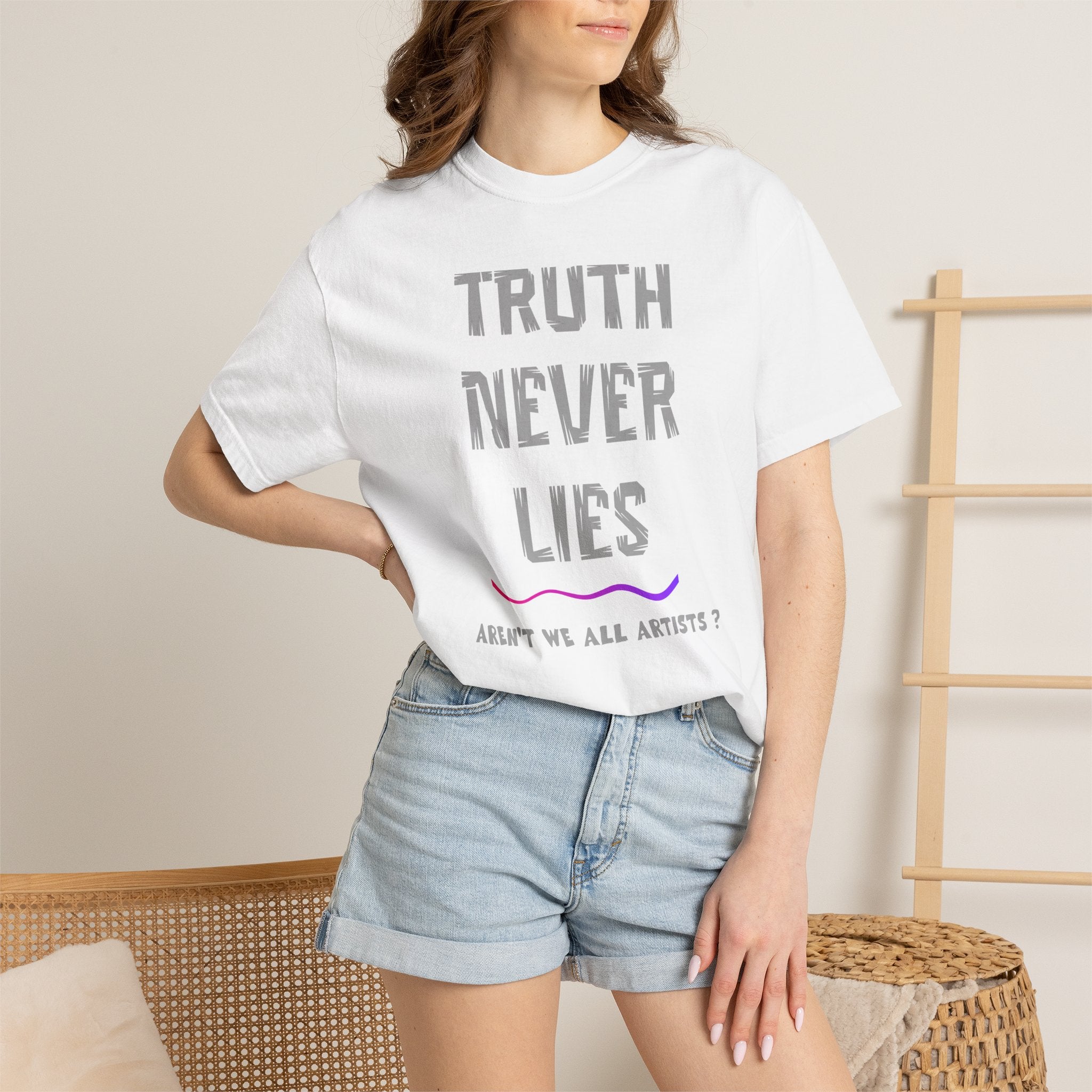 T-shirt Truth Never Lies Artistic T-Shirt – Inspirational Artist Statement Tee